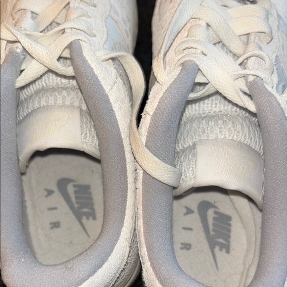 Nike Air snakeskin pattern Sneakers size US 7 - Picture 4 of 6